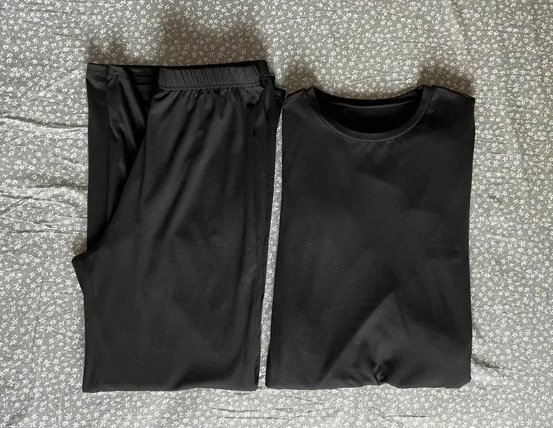 Conjunto Composto por Túnica Comprida e Calças Pretas – photo 3